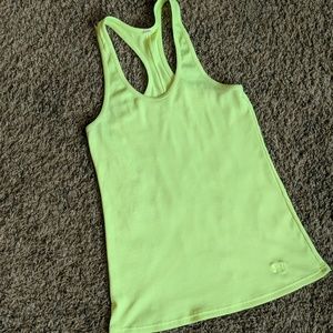 Under Armour | women's racerback heat gear tank, L